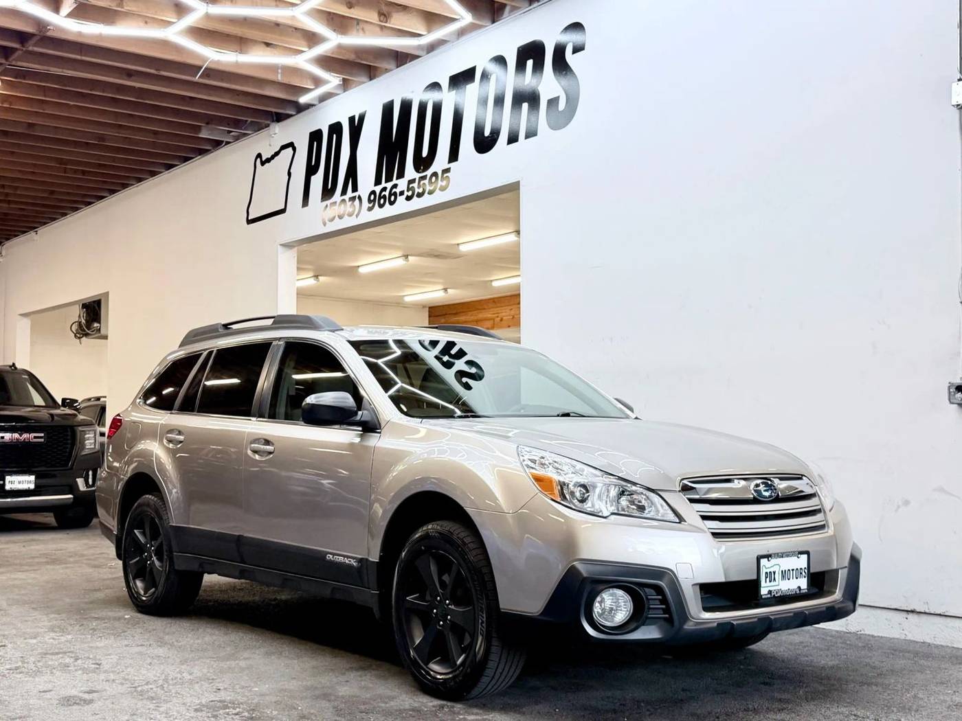 2014 Subaru Outback 2.5i — SUV — 69,449 mi — Portland, OR