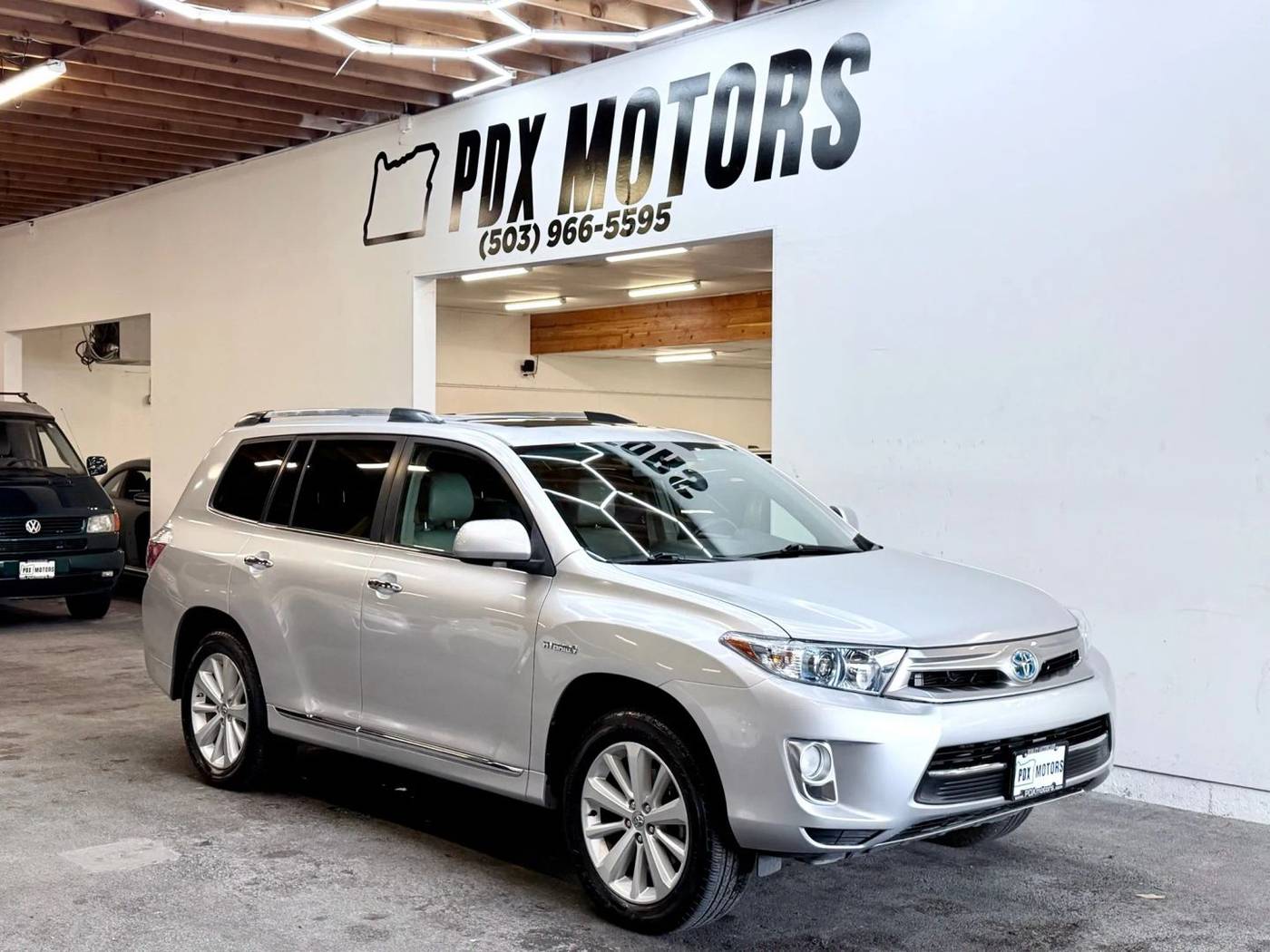 2011 Toyota Highlander Hybrid Limited — SUV — 137,693 mi — Portland, OR