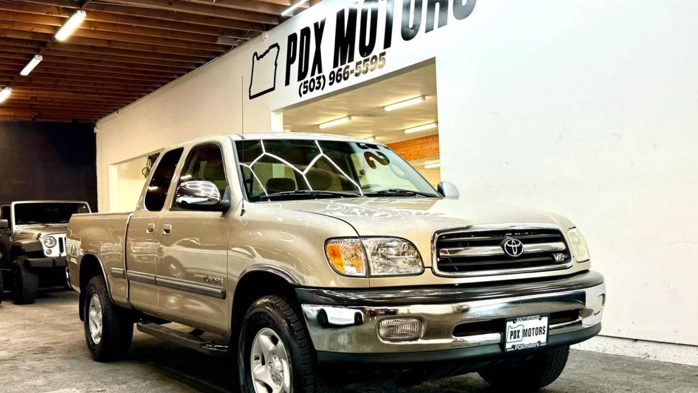 2002 Toyota Tundra SR5 — Pickup Truck — 115,728 mi — Portland, OR