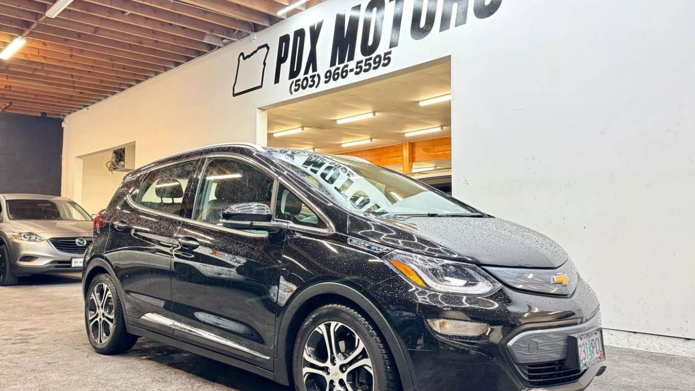 2019 Chevrolet Bolt EV Premier — Hatchback — 64,102 mi — Portland, OR