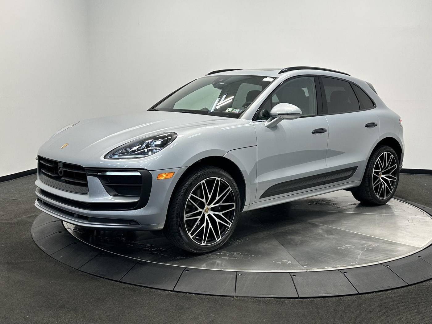 2024 Porsche Macan Standard — SUV — 6,454 mi — Allentown, PA