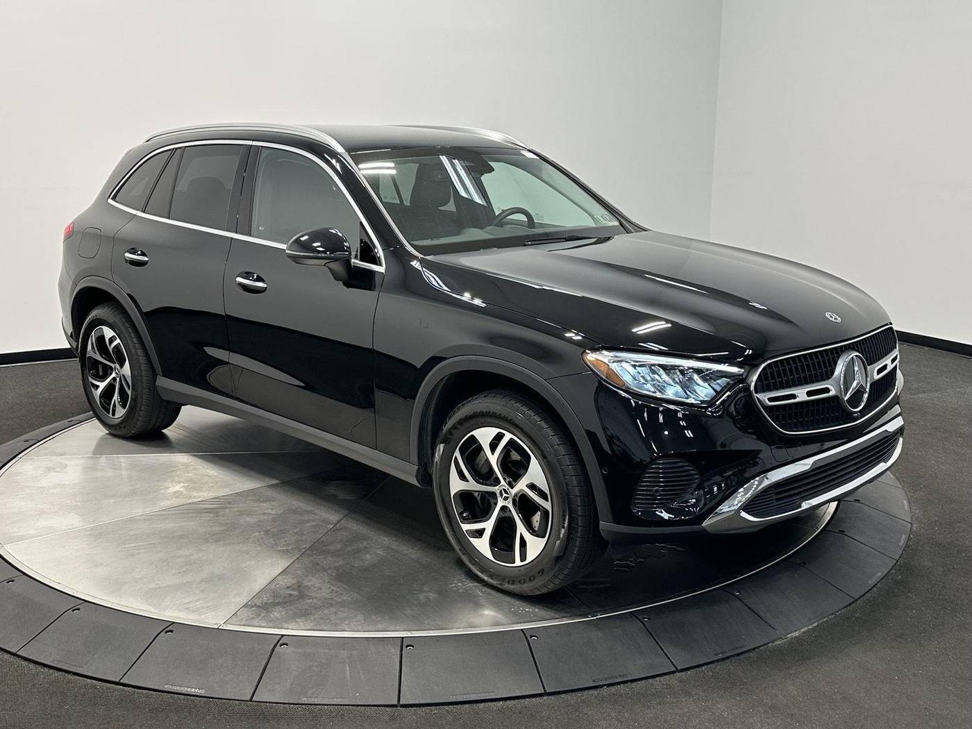 2025 Mercedes-Benz GLC GLC 350e — SUV — 8,816 mi — Allentown, PA