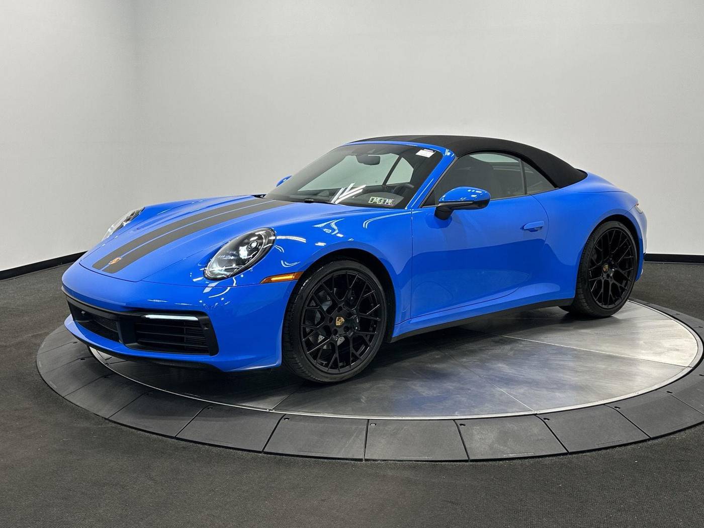 2023 Porsche 911 Carrera — Convertible — 2,893 mi — Allentown, PA