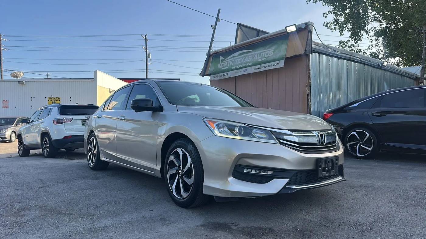 2017 Honda Accord EX-L V6 — Sedan — 106,242 mi — Denton, TX