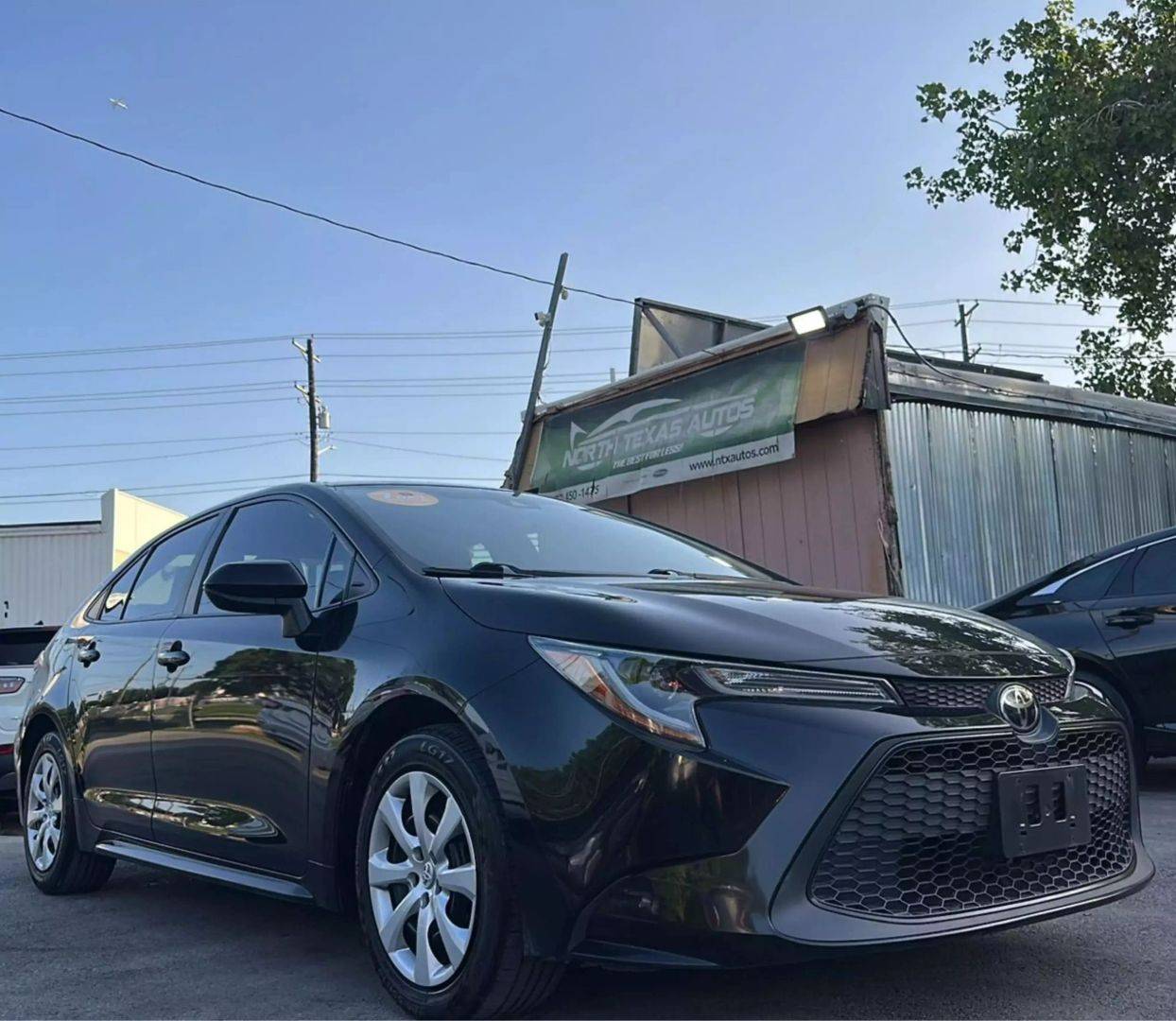 2020 Toyota Corolla LE — Sedan — 89,668 mi — Denton, TX