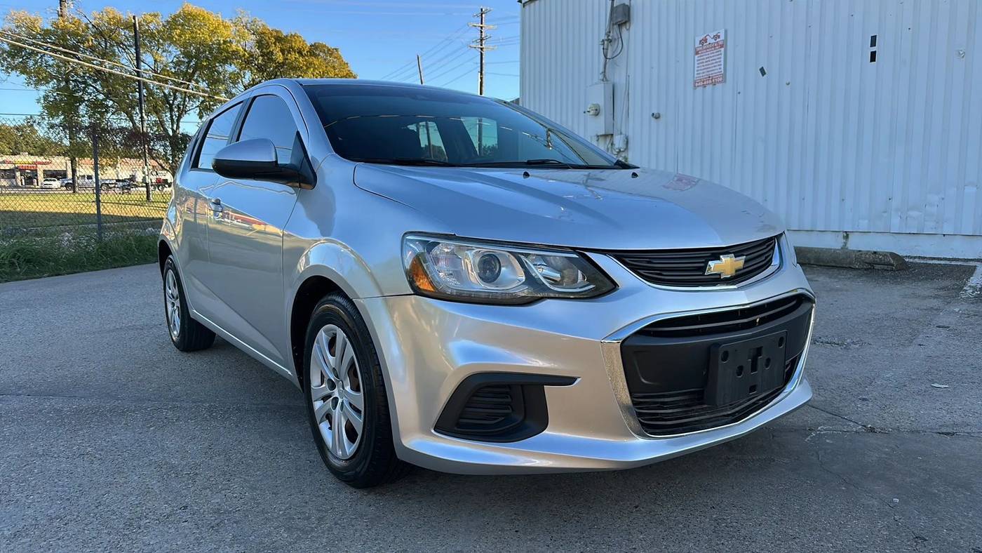 2020 Chevrolet Sonic LT — Sedan — 71,222 mi — Denton, TX