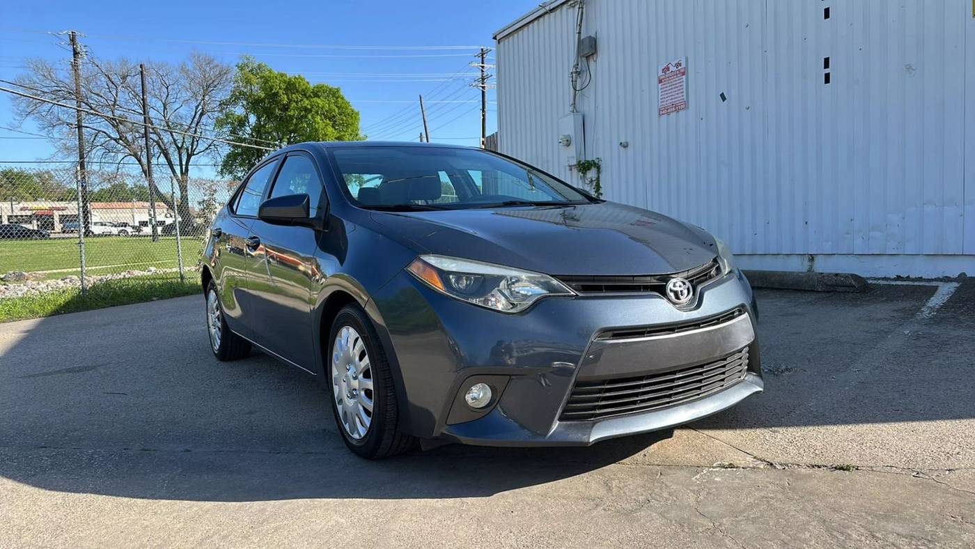 2016 Toyota Corolla LE Plus — Sedan — 35,741 mi — Denton, TX