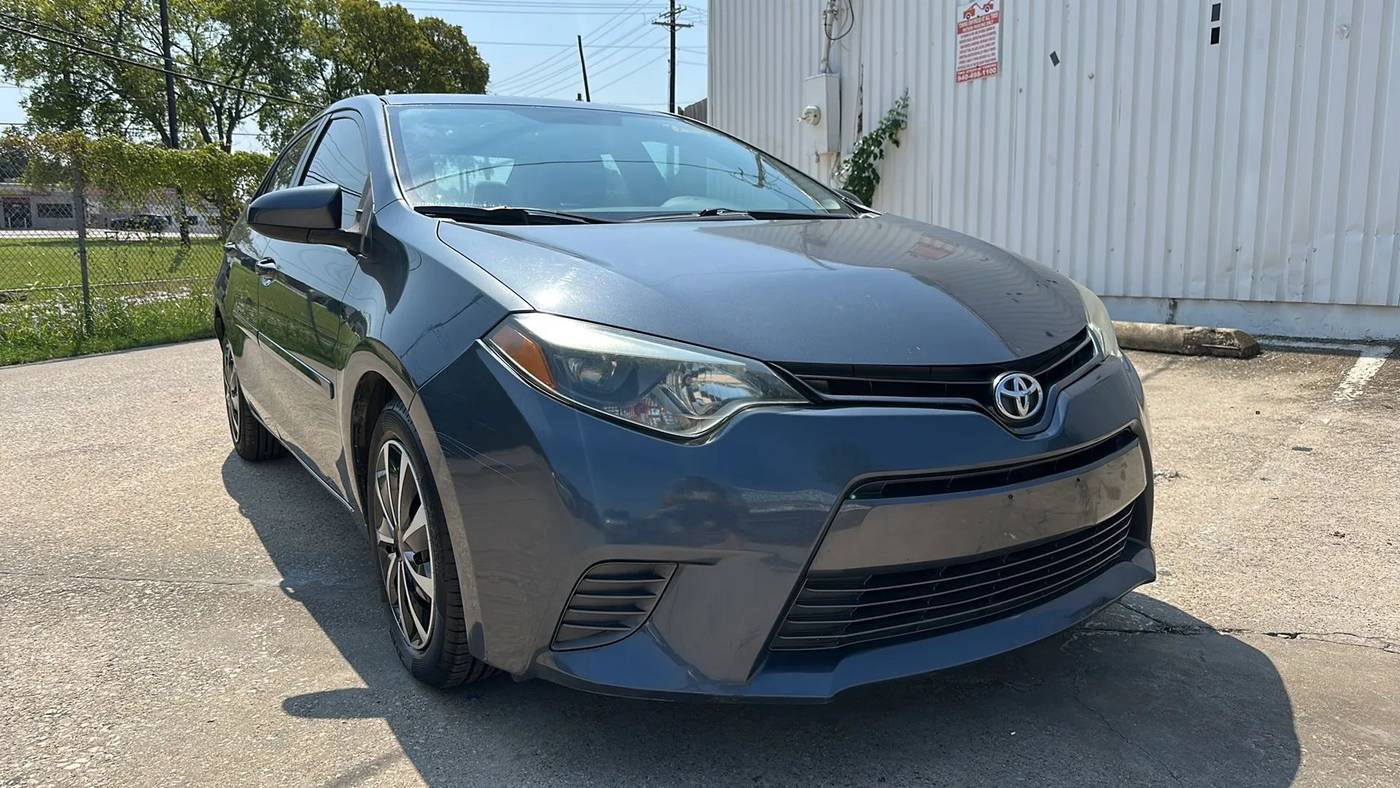 2016 Toyota Corolla LE — Sedan — 67,968 mi — Denton, TX
