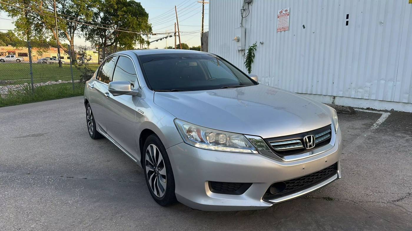 2015 Honda Accord Hybrid Touring — Sedan — 115,767 mi — Denton, TX