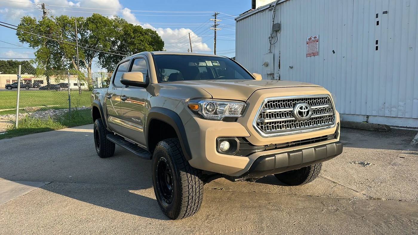 2017 Toyota Tacoma TRD Pro — Pickup Truck — 140,549 mi — Denton, TX