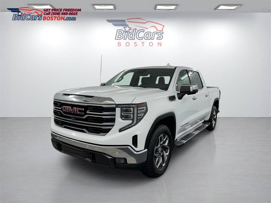 2024 GMC Sierra 1500 SLT — Pickup Truck — 21,576 mi — Walpole, MA