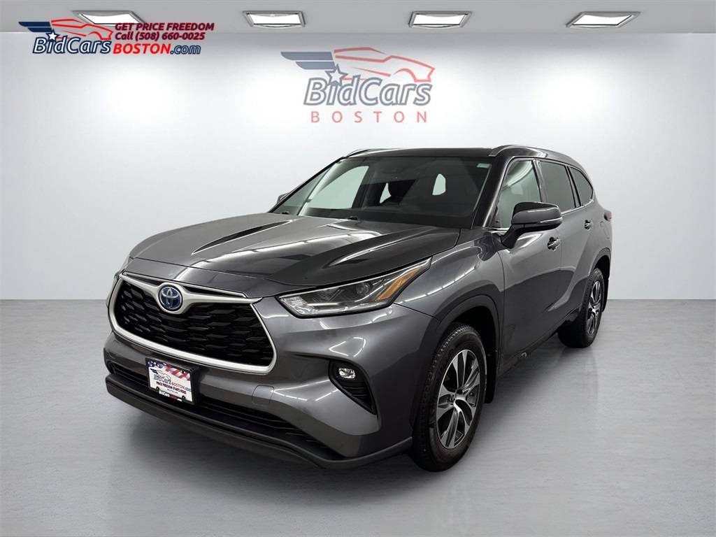 2021 Toyota Highlander XLE — SUV — 73,757 mi — Walpole, MA