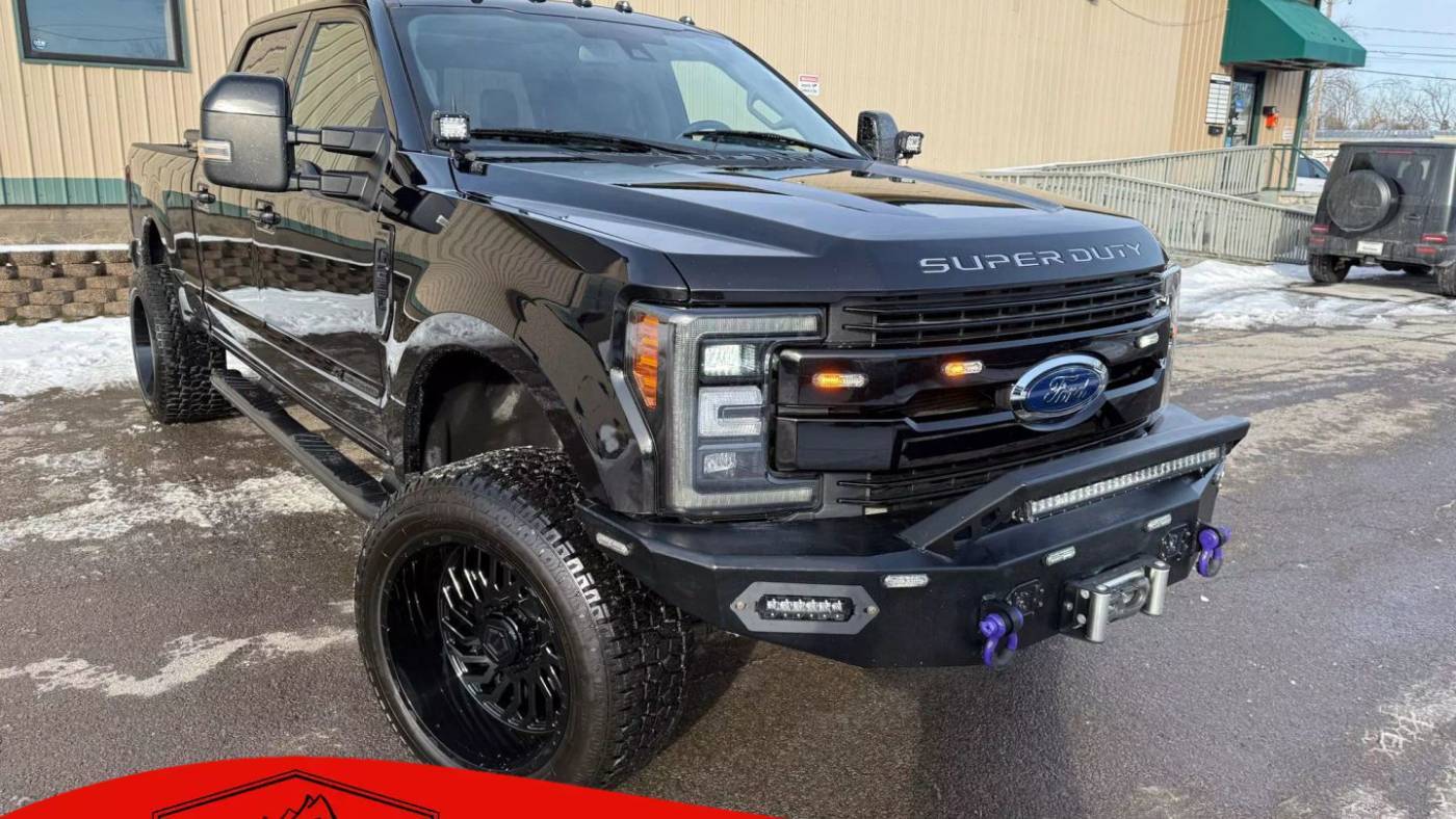 2019 Ford Super Duty F-250 Lariat — Pickup Truck — 50,250 mi — East Rochester, NY