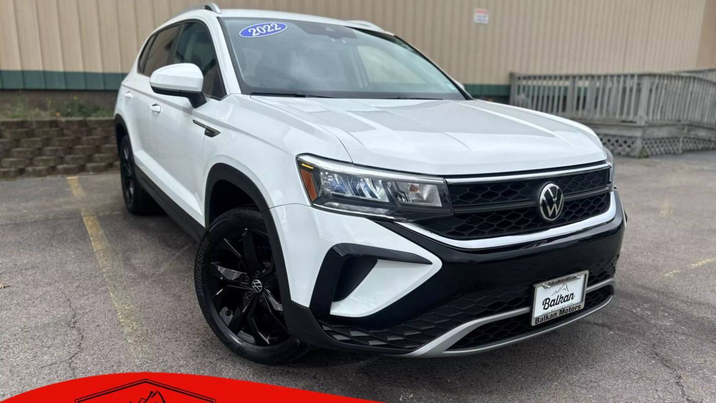 2022 Volkswagen Taos SE — SUV — 28,505 mi — East Rochester, NY
