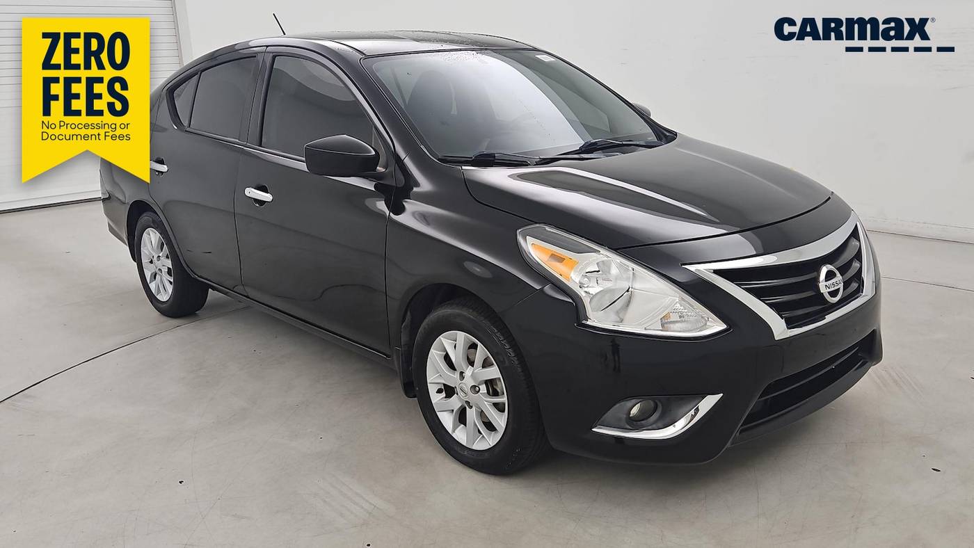 2019 Nissan Versa SV
