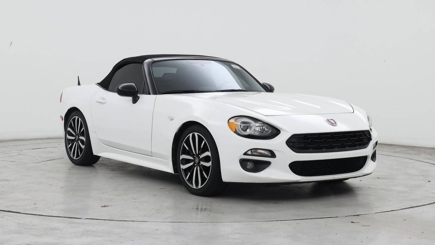 2020 FIAT 124 Spider Urbana