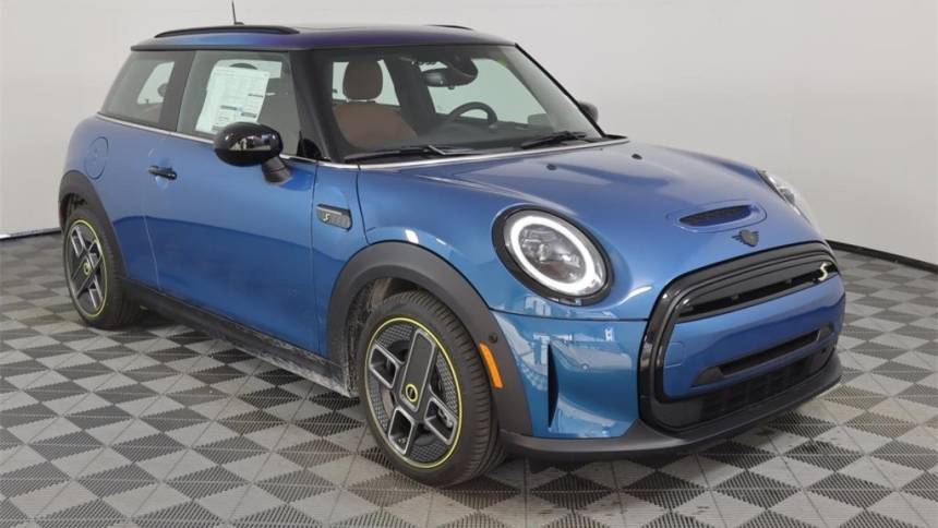New 2023 MINI Cooper Hardtop for Sale (with Photos) | U.S. News & World ...
