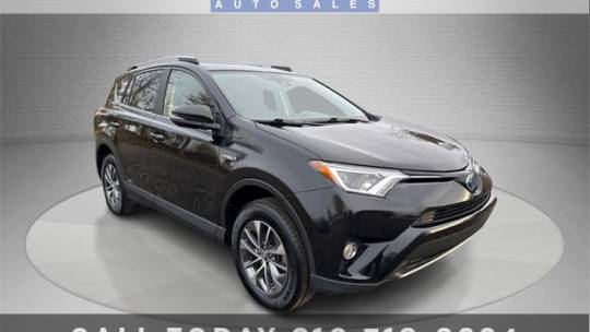 2017 Toyota RAV4 Hybrid XLE — SUV — 73,191 mi — Kirtland, OH