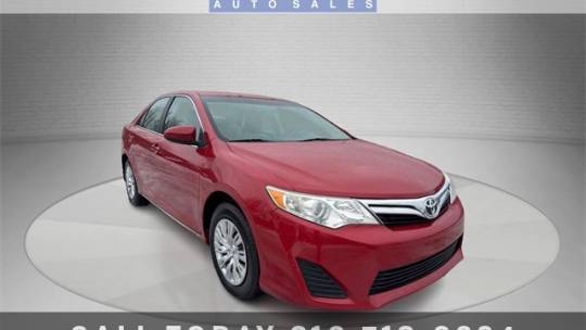 2013 Toyota Camry LE — Sedan — 243,791 mi — Kirtland, OH