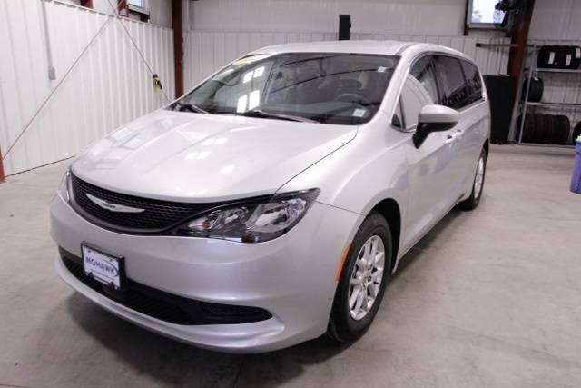 2023 Chrysler Voyager LX — Minivan — 57,544 mi — Scotia, NY