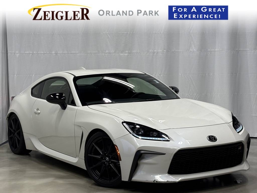 2023 Toyota GR86 Premium — Coupe — 10,027 mi — Orland Park, IL