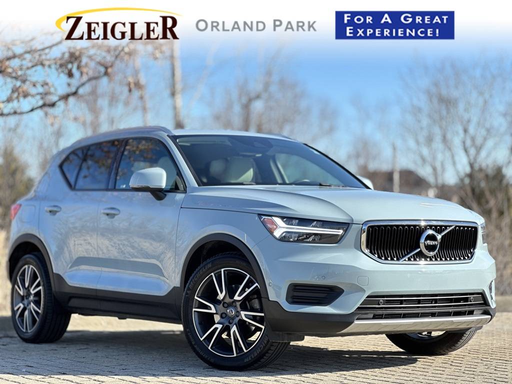 2019 Volvo XC40 Momentum — SUV — 49,689 mi — Orland Park, IL