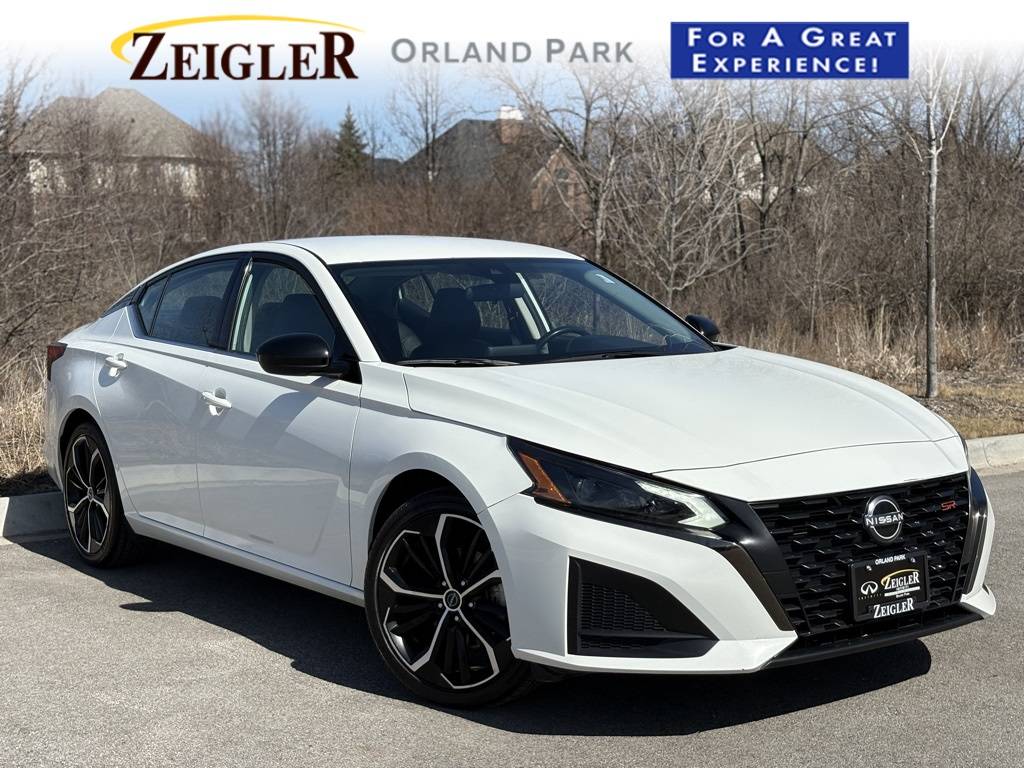 2023 Nissan Altima SR — Sedan — 52,631 mi — Orland Park, IL