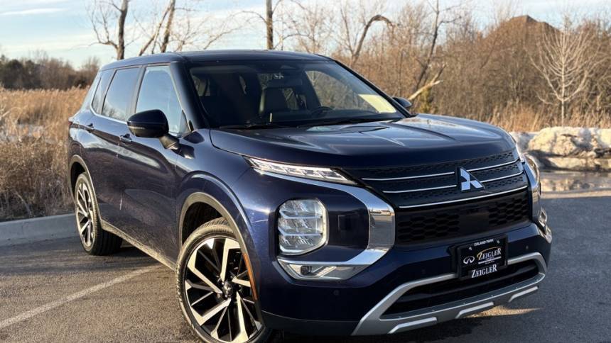2023 Mitsubishi Outlander SE — SUV — 45,398 mi — Orland Park, IL