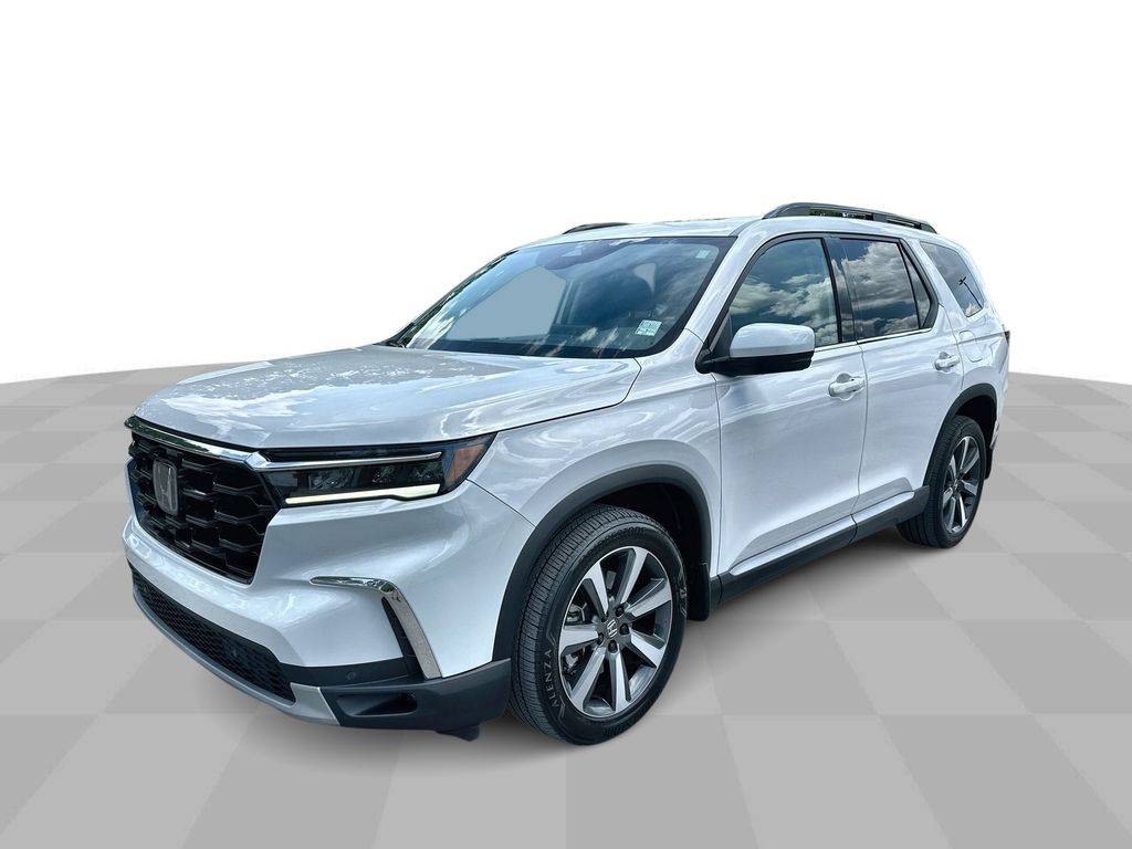 2023 Honda Pilot Touring — SUV — 18,755 mi — Jacksonville, FL
