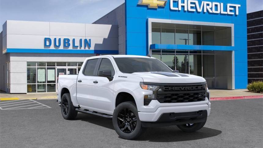2025 Chevrolet Silverado 1500 Custom — Pickup Truck — 5,037 mi — Dublin, CA