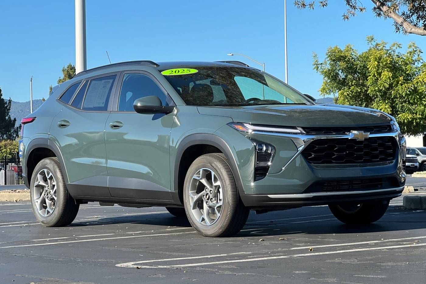 2025 Chevrolet Trax LT — SUV — 4,935 mi — Dublin, CA