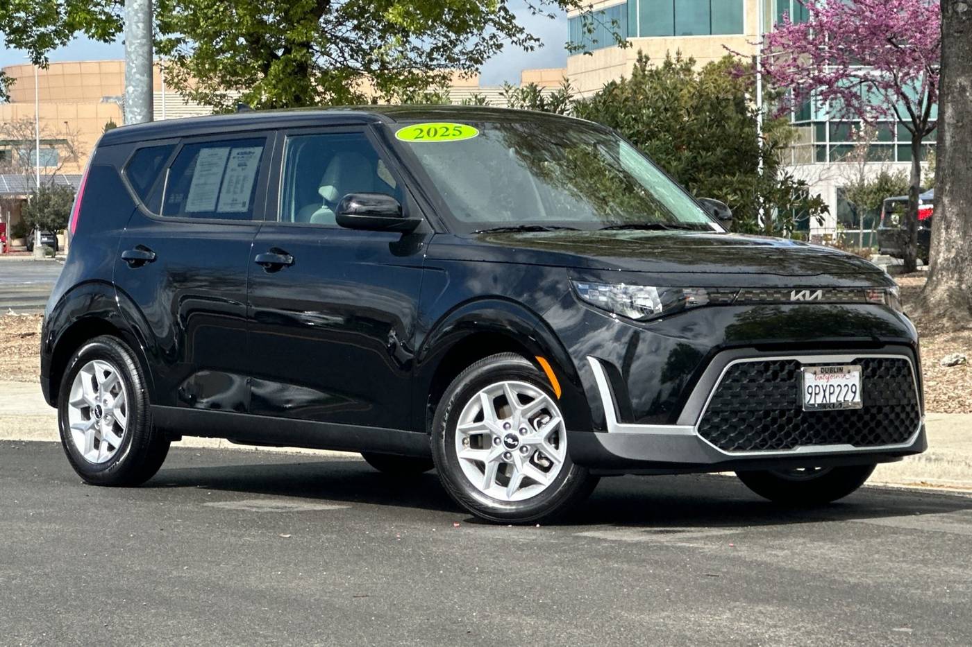 2025 Kia Soul LX — Hatchback — 5,319 mi — Dublin, CA