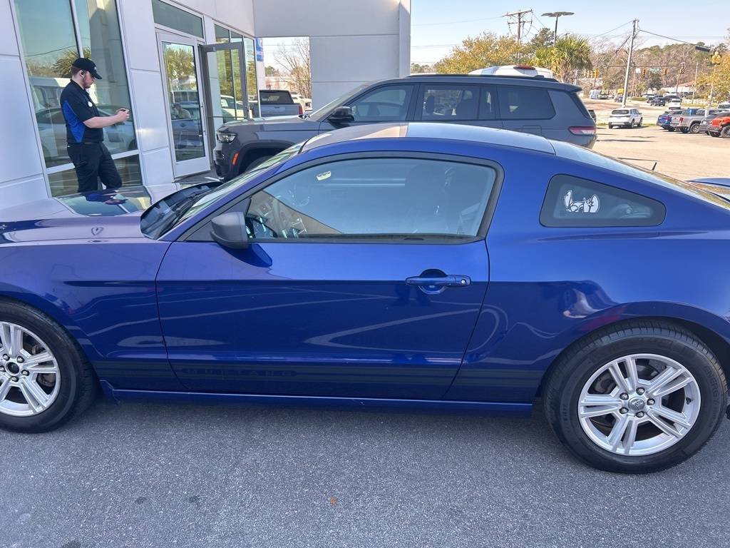2013 Ford Mustang V6 — Coupe — 83,664 mi — North Charleston, SC