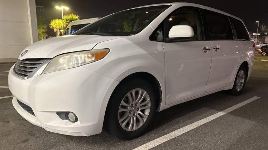 2012 Toyota Sienna XLE — Minivan — 118,889 mi — North Charleston, SC