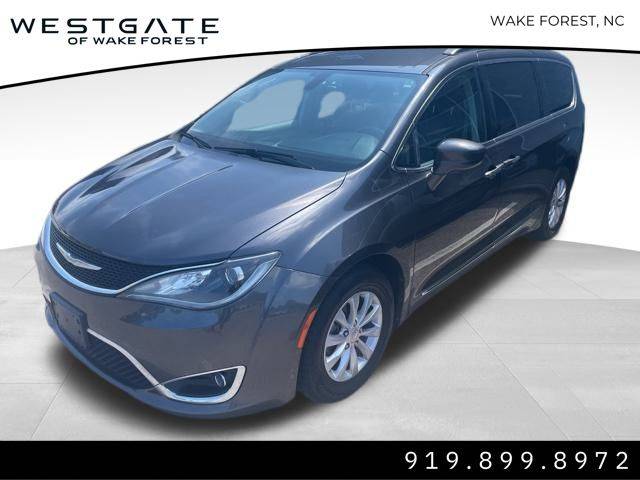 2017 Chrysler Pacifica Touring L — Minivan — 129,223 mi — Wake Forest, NC