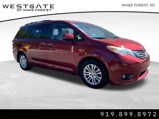 2012 Toyota Sienna Base — Minivan — 234,560 mi — Wake Forest, NC