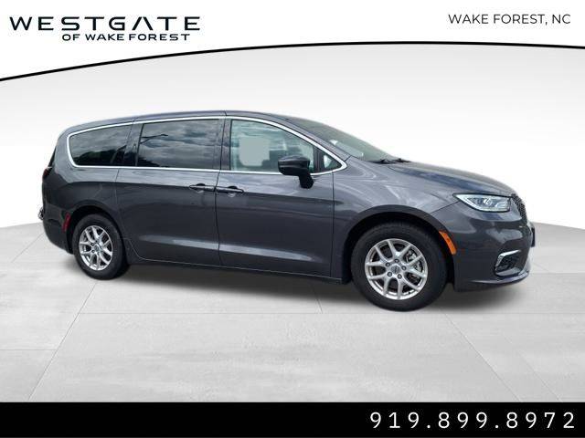 2023 Chrysler Pacifica Touring L — Minivan — 64,657 mi — Wake Forest, NC