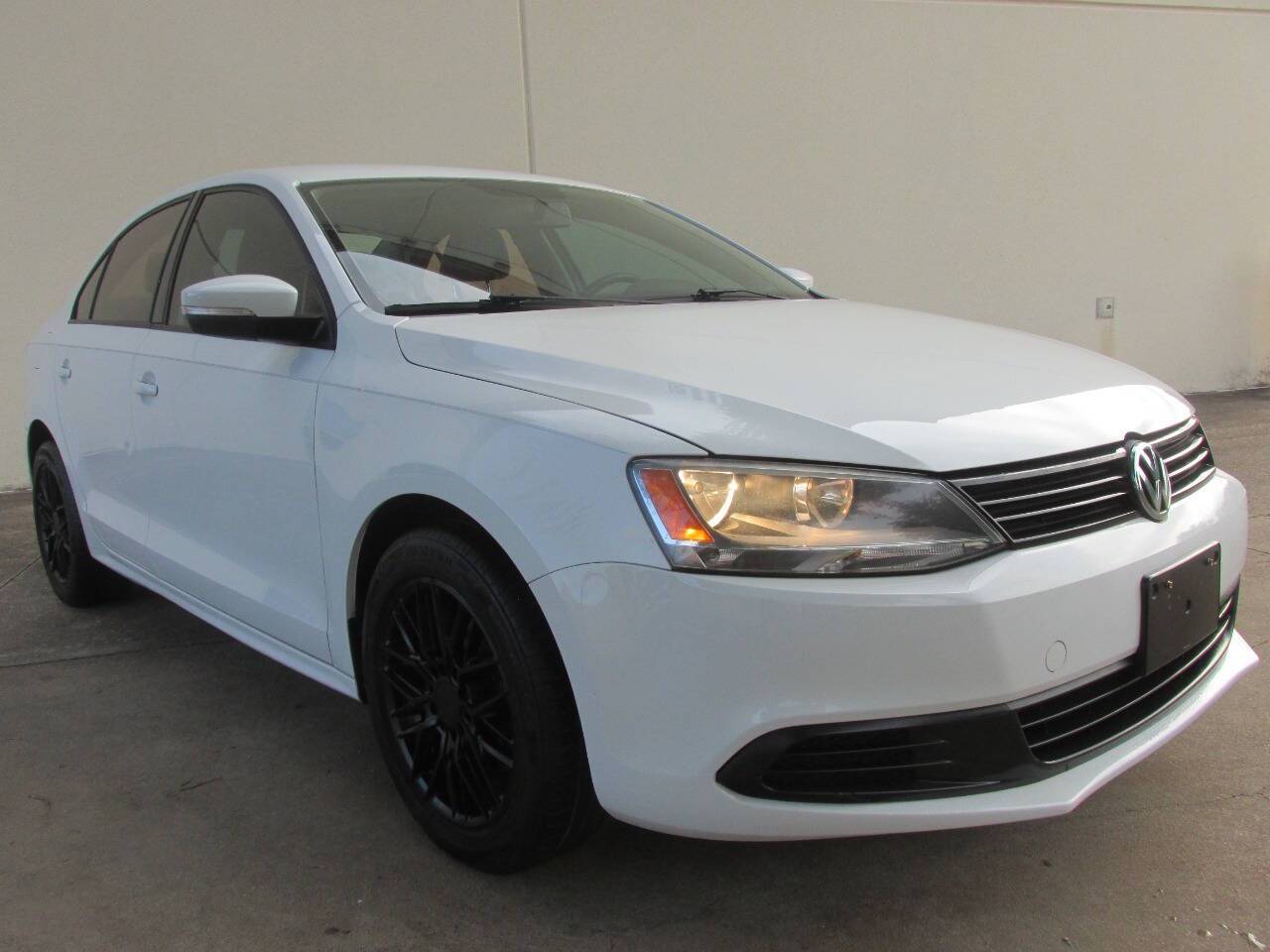 2014 Volkswagen Jetta 1.8T SE — Sedan — 87,939 mi — Richmond, TX