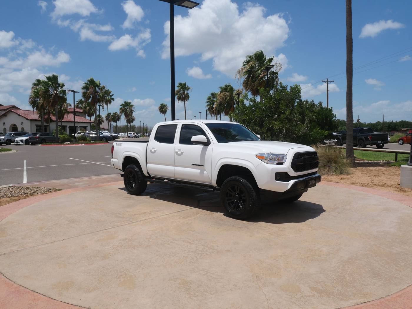 2022 Toyota Tacoma SR — Pickup Truck — 33,798 mi — San Juan, TX