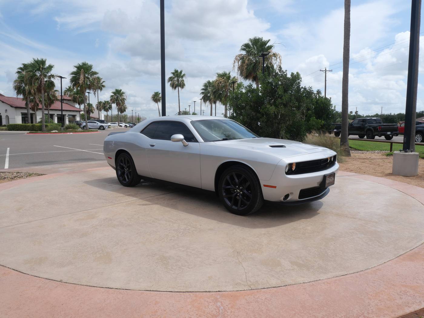 2020 Dodge Challenger SXT — Coupe — 43,188 mi — San Juan, TX
