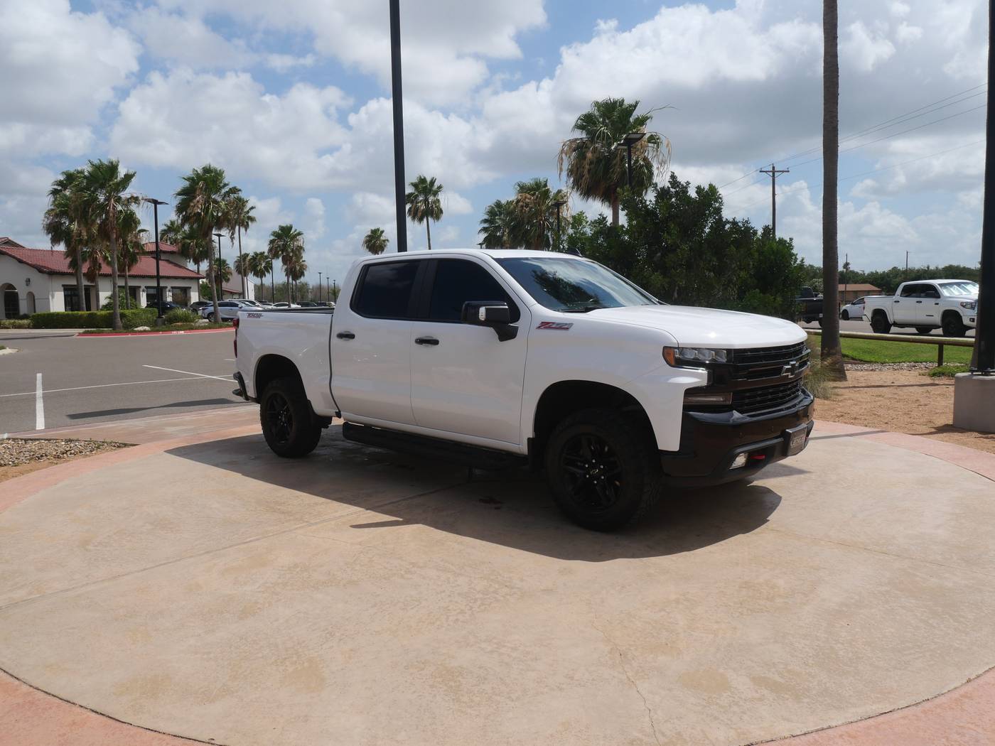 2021 Chevrolet Silverado 1500 LT Trail Boss — Pickup Truck — 42,898 mi — San Juan, TX