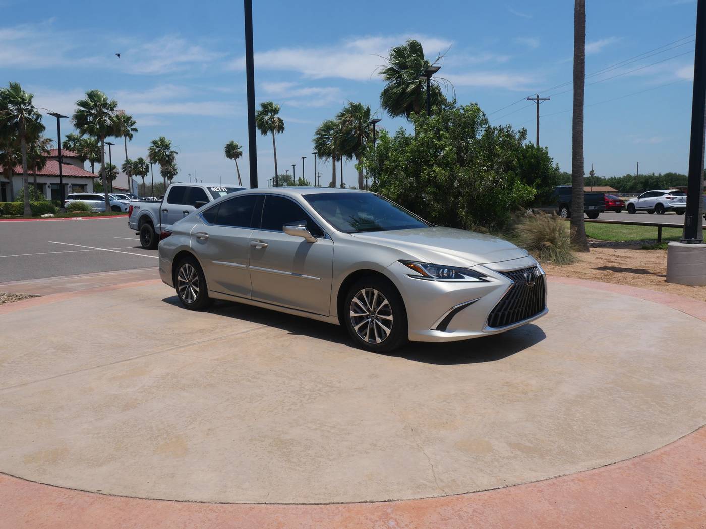 2022 Lexus ES ES 350 — Sedan — 19,173 mi — San Juan, TX
