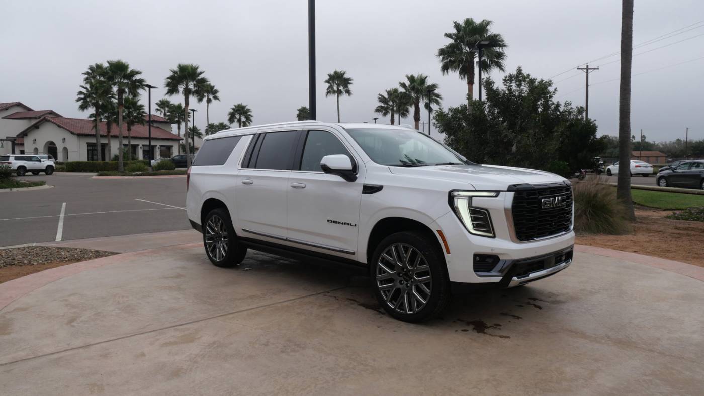 2025 GMC Yukon Denali Ultimate — SUV — 30 mi — San Juan, TX