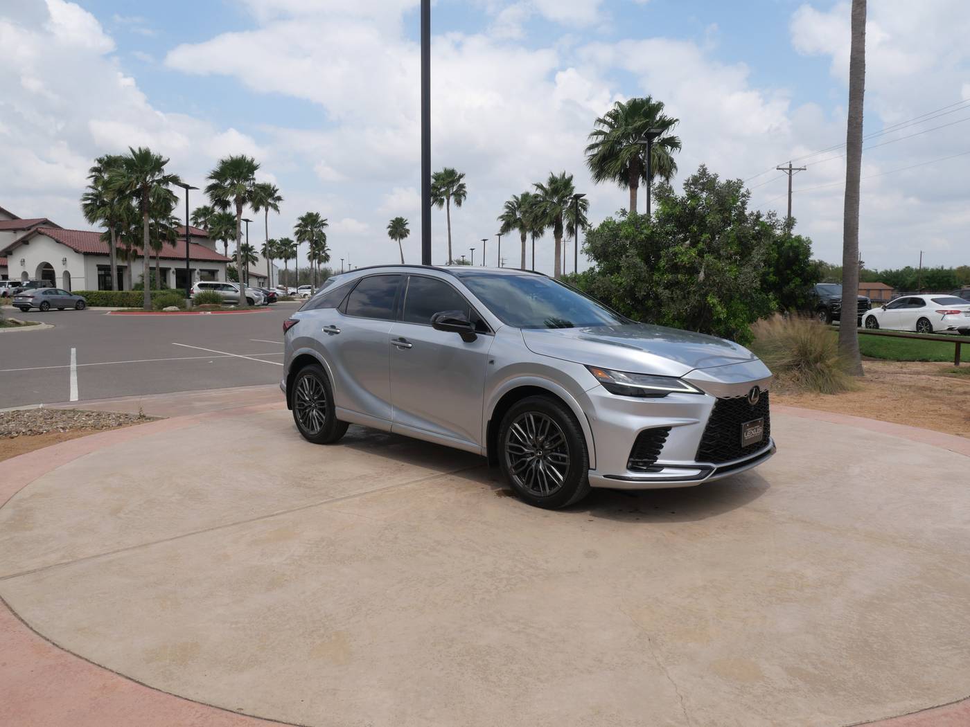 2023 Lexus RX RX 500h F SPORT Performance — SUV — 19,421 mi — San Juan, TX