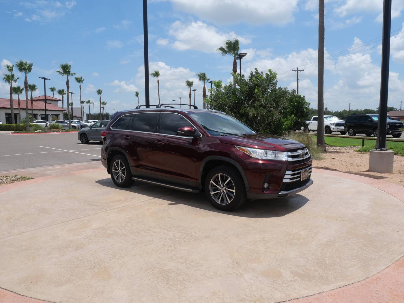 2019 Toyota Highlander XLE — SUV — 38,601 mi — San Juan, TX