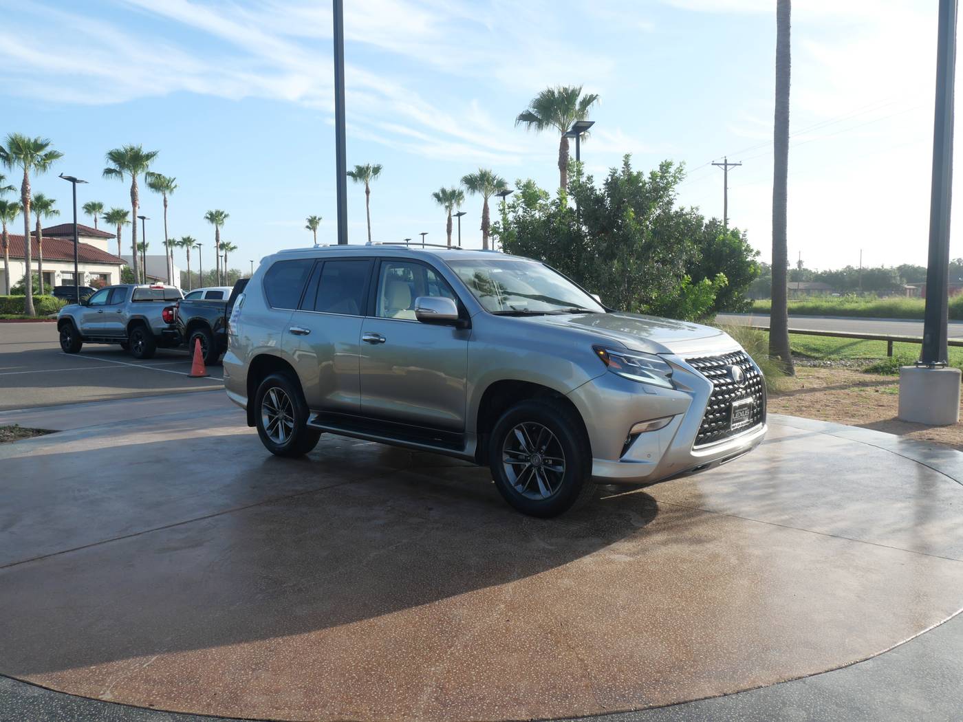 2023 Lexus GX GX 460 Premium — SUV — 25,681 mi — San Juan, TX