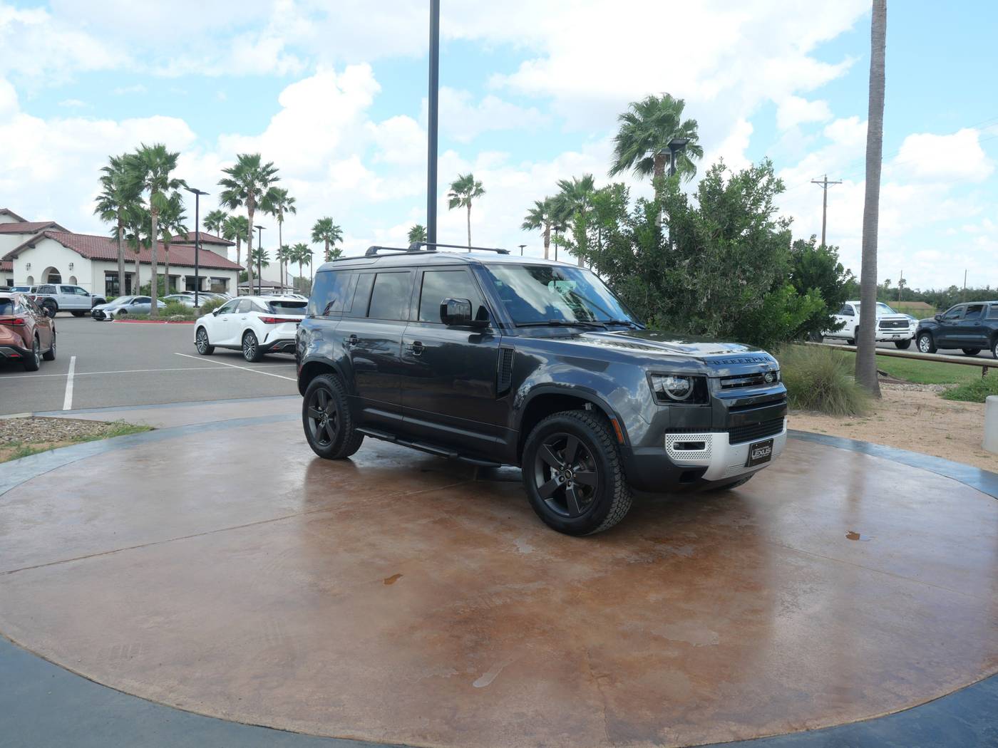2025 Land Rover Defender S — SUV — 19,046 mi — San Juan, TX