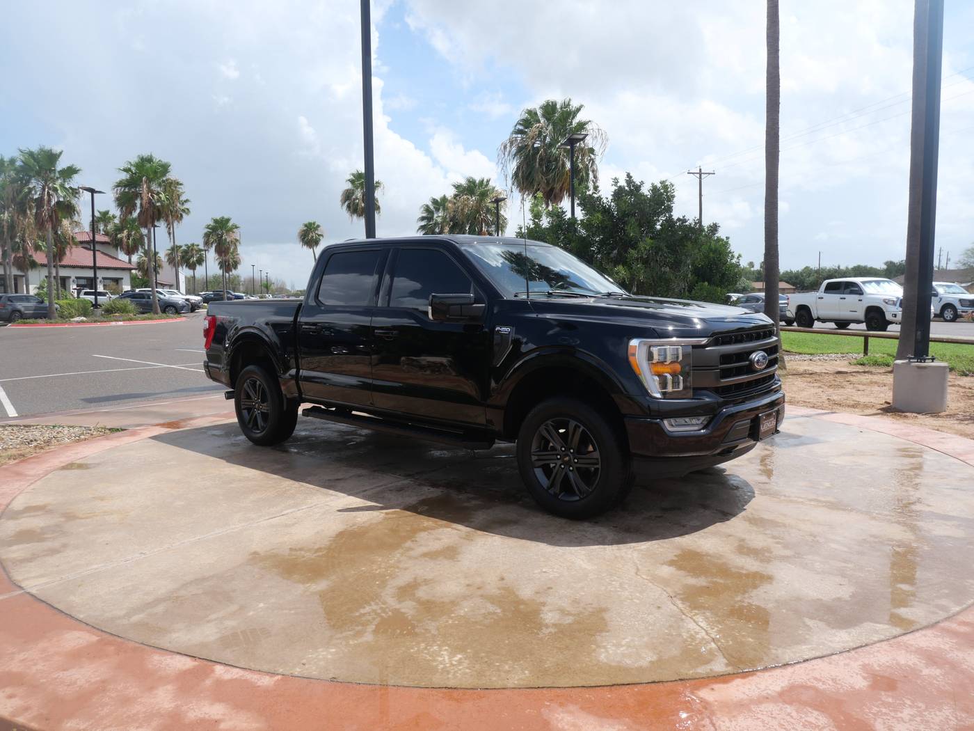 2023 Ford F-150 Lariat — Pickup Truck — 21,460 mi — San Juan, TX