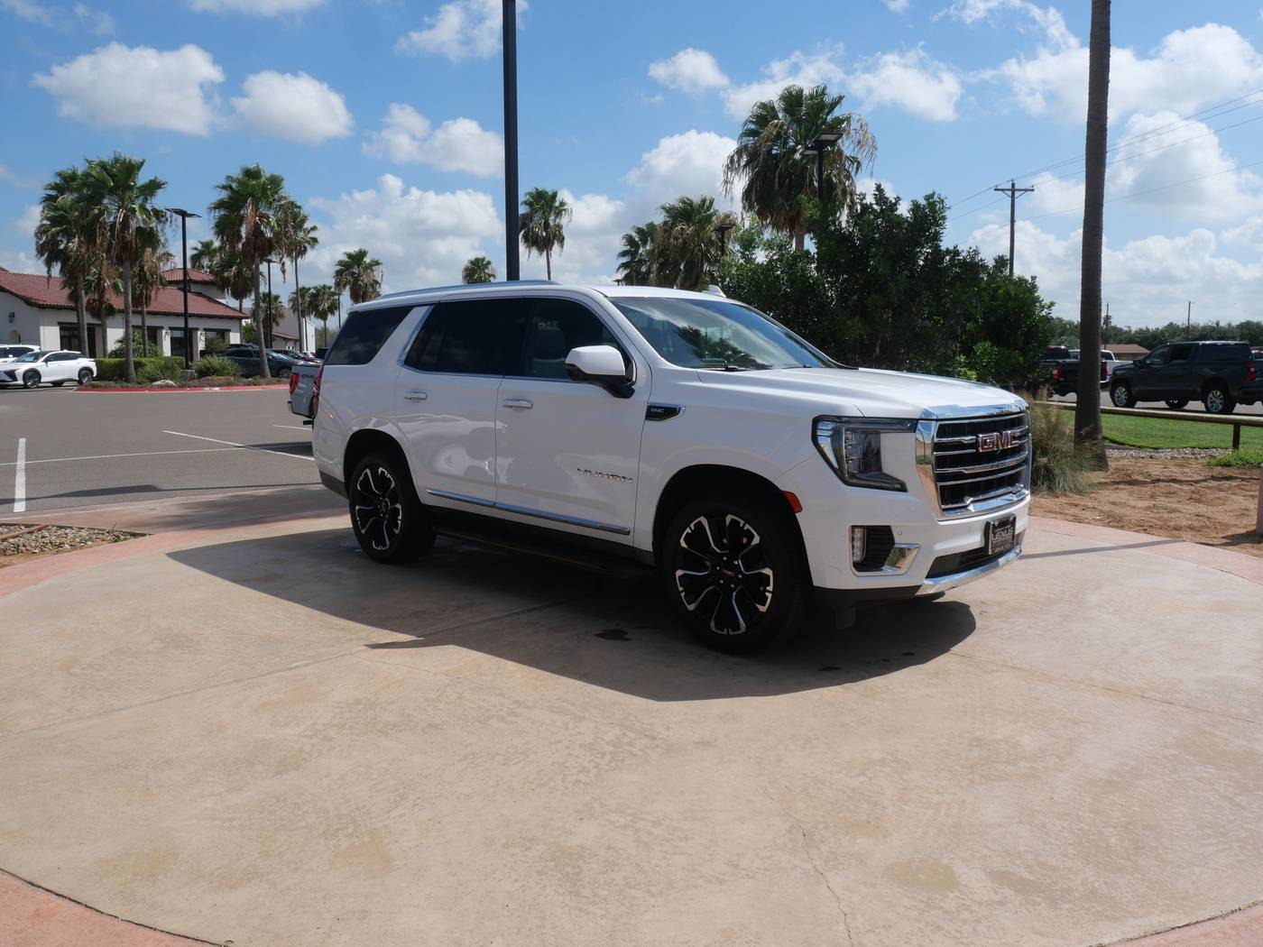 2023 GMC Yukon SLT — SUV — 40,523 mi — San Juan, TX