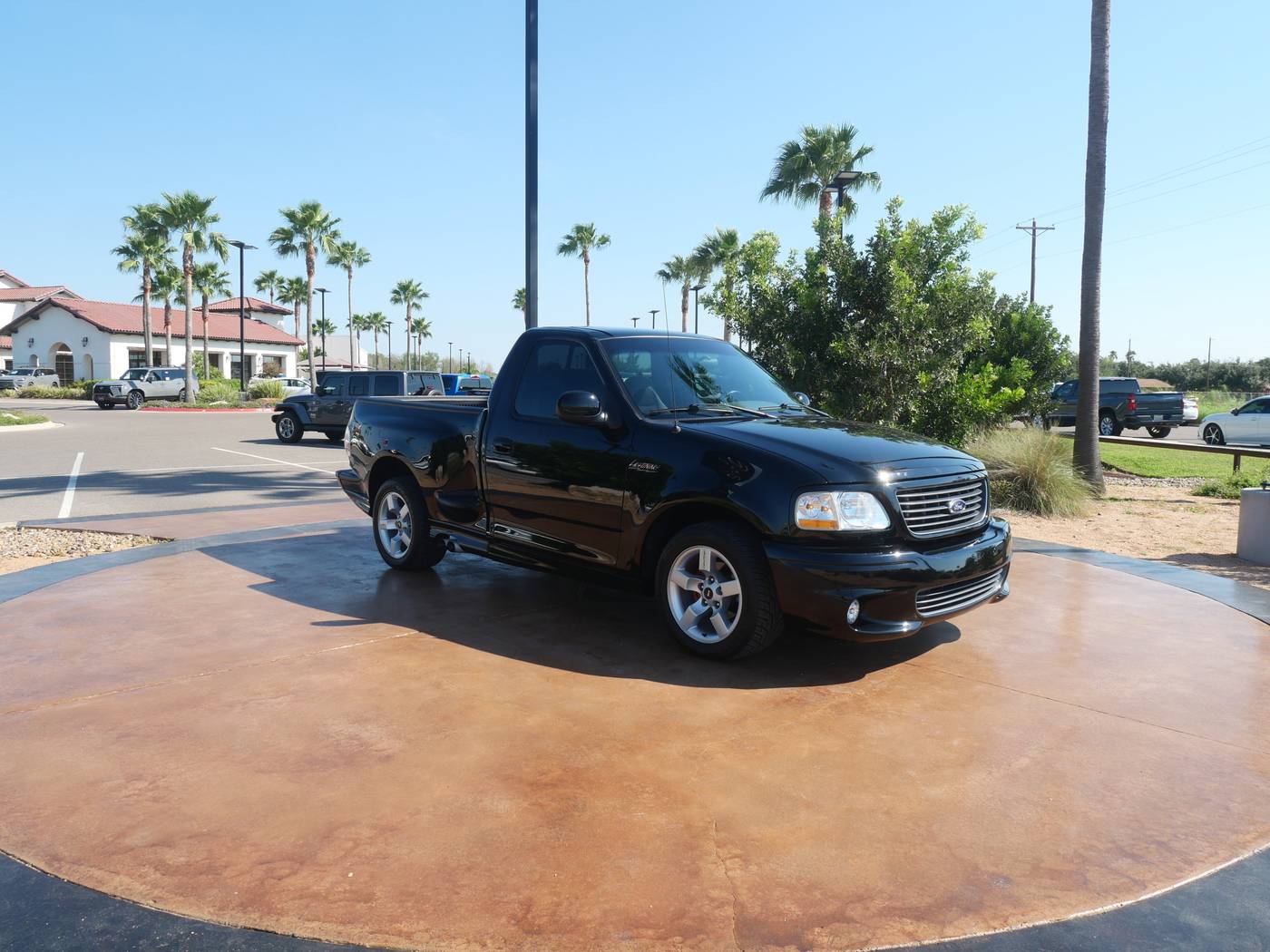 2001 Ford F-150 Lightning — Pickup Truck — 9,947 mi — San Juan, TX